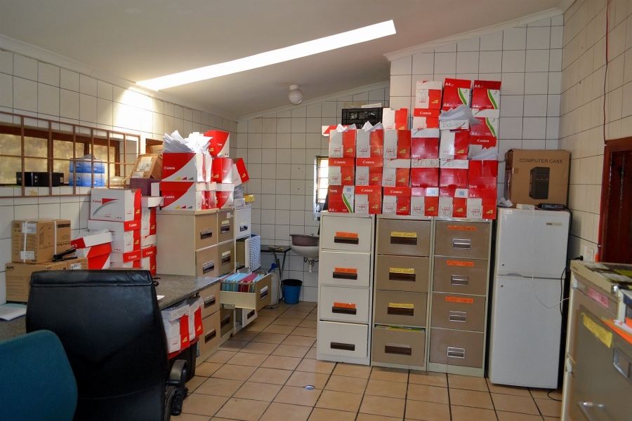 Commercial Property for Sale in Knysna Central Western Cape